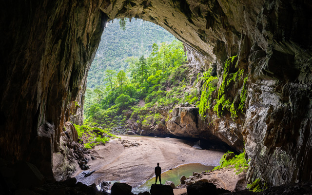 Son Doong, the largest cave in the world, is at the heart of the Phong Nha Ke Bang National Park in Quang Binh, Vietnam
