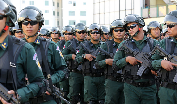 Military police officers patrol Phnom Penh ahead of last year’s general election. KT/Chor Sokunthea