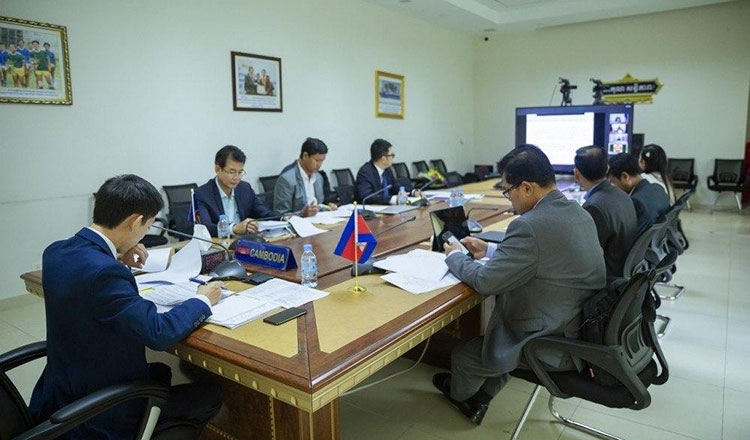 Cambodia Attends 10th Asean senior officials meeting on sports + Japan