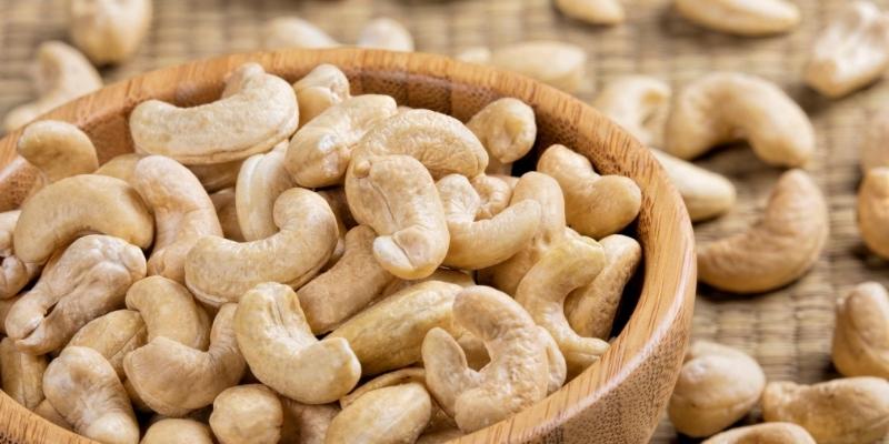 kampong-thom-cashews-to-ship-to-japan-khmer-post-asia