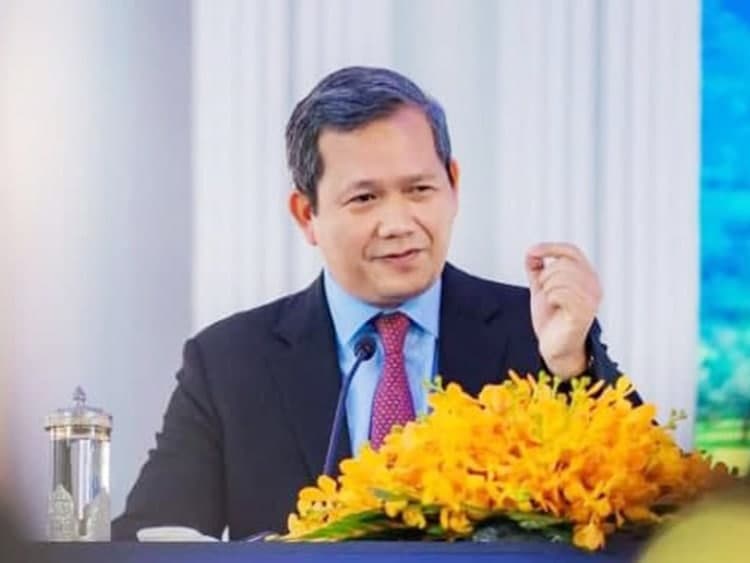 Lt. Gen. Hun Manet Reacts against Sam Rainsy