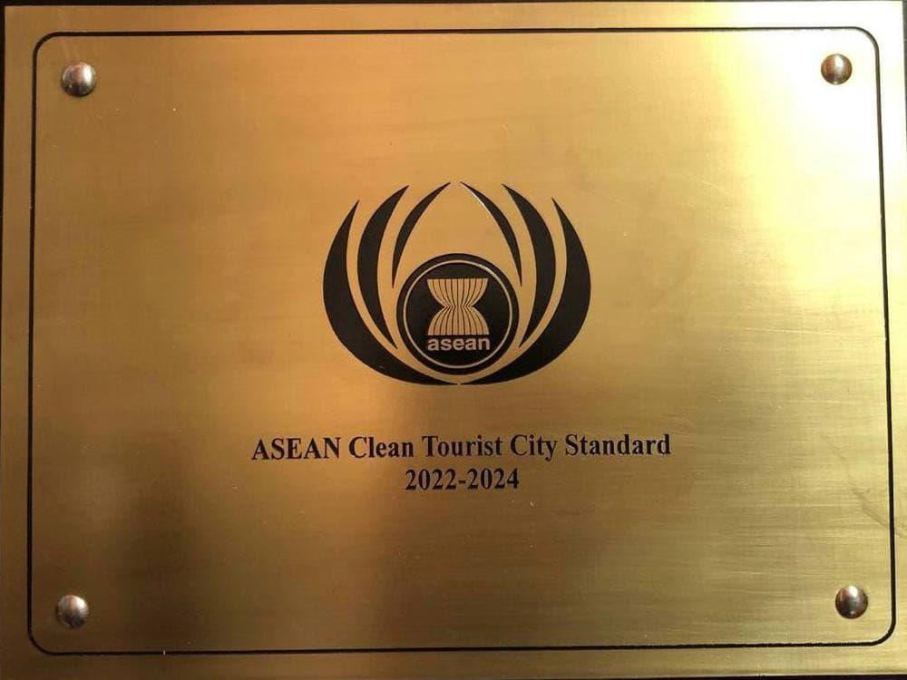 Three Cambodia’s Provinces Win ASEAN Clean Tourist City Standard Awards