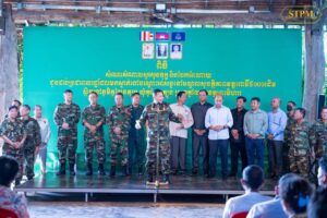 Samdech Thipadei Prime Minister Visits Displaced Families in Preah Vihear Province