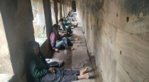 45 Cambodian Staff Rescued After Being Trapped for 45 Hours on Preah Vihear Temple Amid Thai Military Bombardment