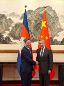 Cambodia and China discuss major infrastructure and investment projects during high-level talks in Beijing